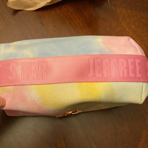 NWOT Jeffree Star Cosmetic Pouch - Picture 6 of 7